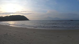 Пляж в Да Нанге. Волн нет вообще. Дананг, Вьетнам (Da Nang, Vietnam)