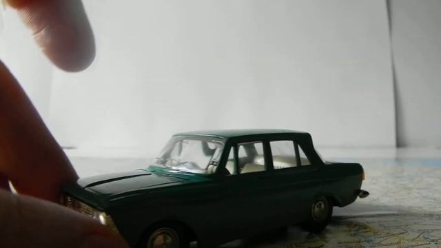 Обзор модели Москвич 412 А2 1/43- Агат смотреть онлайн