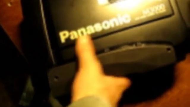 Ремонт легендарной видеокамеры Panasonic NV M3000 смотреть онлайн