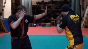 Удар -" OVERHAND" в Панантукан ( РАПТ ) #panantukan #панантукан #урокисамозащиты