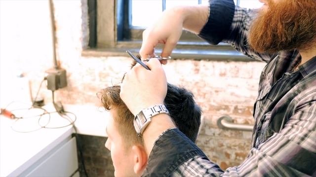 Men's Haircut Tutorial - Male Model Haircut - TheSalonGuy