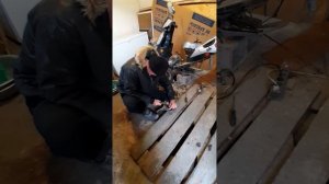 Как снять сайлентблоки крепления двигателя на скутере stels skiff 50