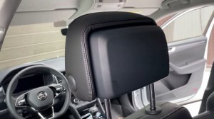 Skoda Kodiaq 2021. Снятие и замена подголовников на регулируемые в двух плоскостях.