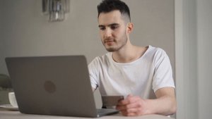 ❓Что делать если КЛЮЧ WINDOWS НЕ ПОДХОДИТ для системы. КАК приобрести лицензию на WINDOWS онлайн?