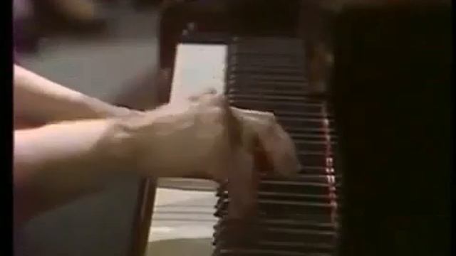 Yvonne Lefébure, Claude Debussy « Jardins sous la pluie » смотреть онлайн