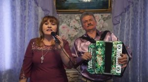 В роще пел соловушка.