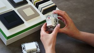 Unica New от Schneider Electric: обзор розеток и выключателей