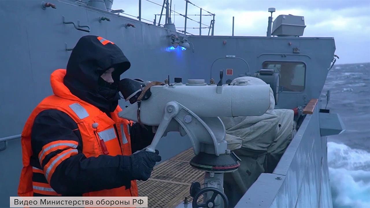 В Норвежском море успешно завершил маневры экипаж российского фрегата "Адмирал Горшков"