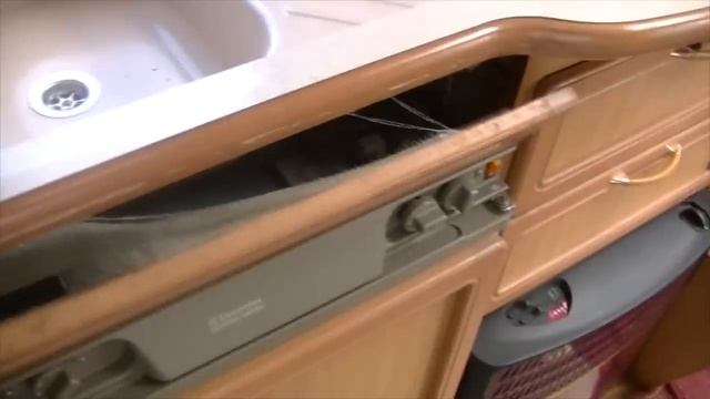 ЕВРОПА Германия, Dortmund дилер прицепов-дач (авто дом, прицеп-дача, wonwagon) смотреть онлайн