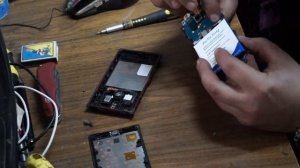 замена аккумулятора в телефоне Sony Xperia Acro S (LT26w)