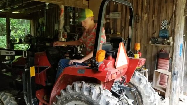 OBS 4.9 4WD Ford FORGOTTEN BARN FIND. New Project?? On The Road Ep.4 смотреть онлайн