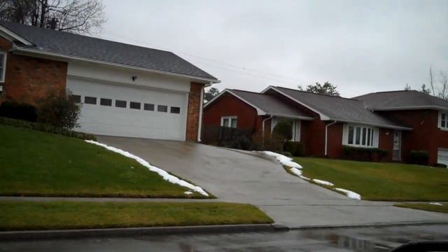 Lexington Ky Neighborhood Tour by LEXpert: Brookhaven смотреть онлайн