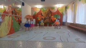 Танец с зонтиками, муз. рук. Кустова Л.Г.