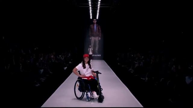 UNAwheel на Московской неделе моды смотреть онлайн