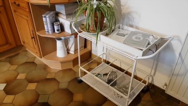 Кухня Француженки. Room Tour. Как живут пенсионеры во Франции.