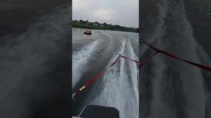 Волжанка 46 фиш & Yamaha 60 Катаемся на плюшке.