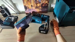 До Вашої уваги перфоратор MAKITA DHR 182 ZWJ.
