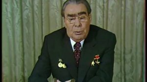 Леонид Брежнев записывает поздравление с Новым 1979 годом для детей