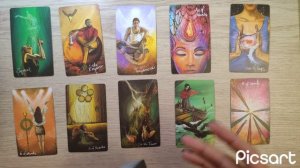 Таро для Мужчин: Бороться ли за Любовь? советы высших сил