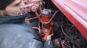 Заводим трактор ЮМЗ 6 Выпуск 5 / Сливайте воду #tractor #mechanics 18+