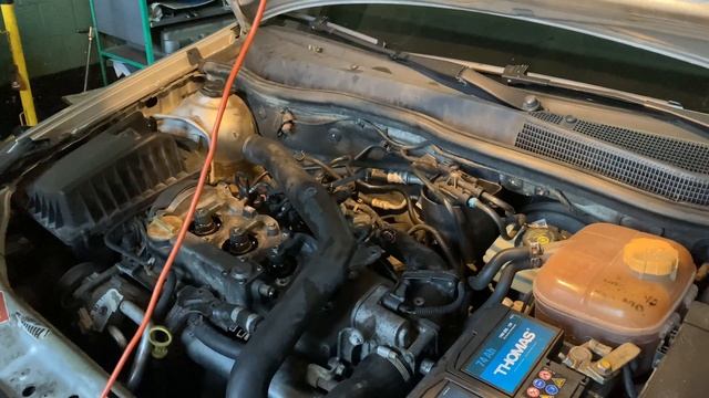 Снимаю форсунки с Opel Astra H 1,7 дизель, весь процесс снятия как он происходит в сервисе. смотреть онлайн