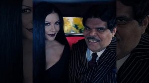 Уэнсдей киносериал?  песня ? Melanie Martinez- Pity Paty