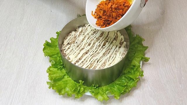 Оригинальный САЛАТ на ПРАЗДНИЧНЫЙ стол ВКУСНЫЙ САЛАТ "Обжорка" его всегда МАЛО!