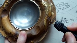 Как красиво украсить деревянную пепельницу