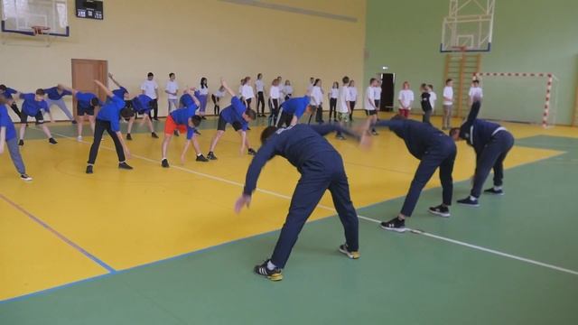 Зарядка с хоккеистами Южного Урала смотреть онлайн