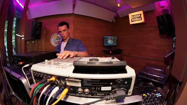 Victor De Roo (Live) | Kiosk Radio 10.06.2023