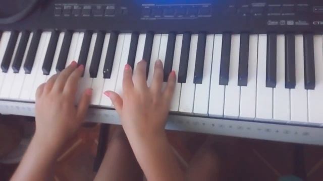 Видео-урок на синтезаторе Собачий вальс. смотреть онлайн