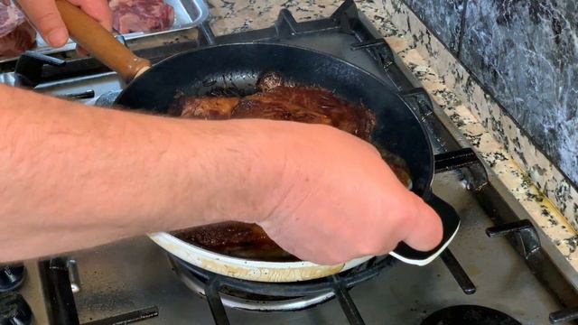 Великолепный стейк на сковороде смотреть онлайн