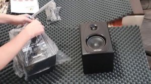 краткий обзорчик и распаковка мониторов Behringer Studio 50 USB
