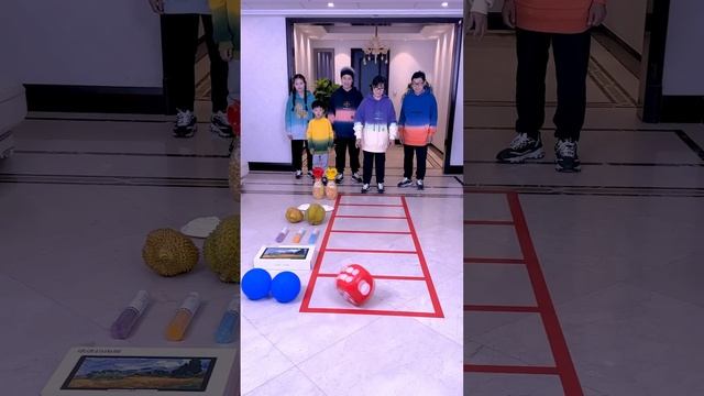 You Won't Be Able To Stop Laughing With These Fun Family Games#Fun Family#Partygames смотреть онлайн