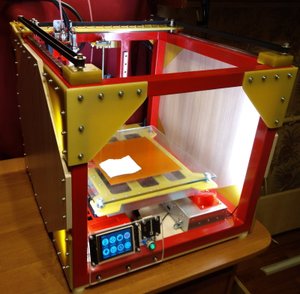 3Д принтер своими руками. Тестовая печать решетки вентилятора на блок питания.