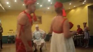 весёлая сказка для юбилея "курочка ряба"