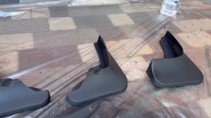 Красим брызговики на Tugella
#tugella #geely