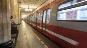 метро поезд юбилейный