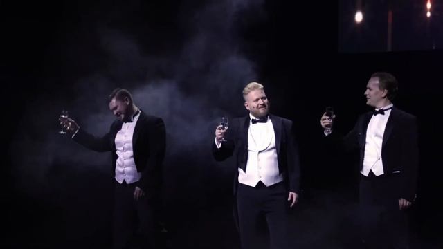 Тост графа Орловского (Летучая Мышь) - Trio Adagio смотреть онлайн