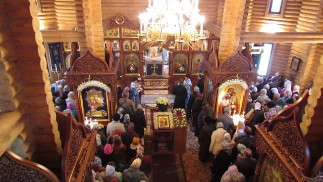 Литургия 7.04.13 Часть6. Кресту Твоему (Архиерейское)2 смотреть онлайн