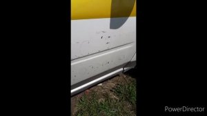 Убираем клей от виниловых наклеек на своём рено логан.