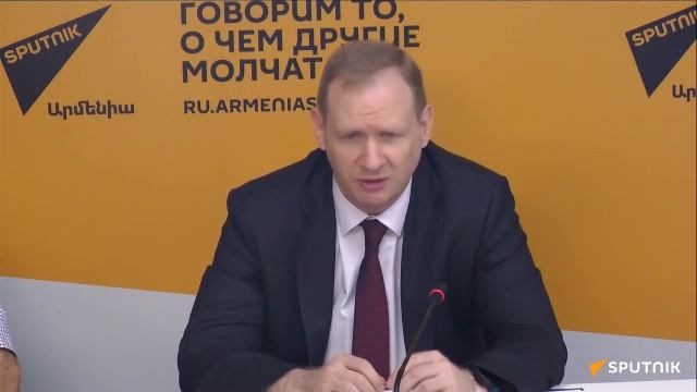 Пресс-конференция генерального директора ЮКЖД Алексея Мельникова