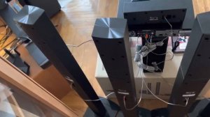 Продам Театр с напольной акустикой LG LHB655NK