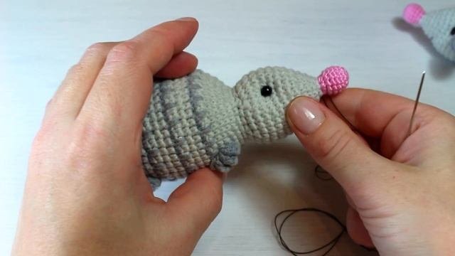 Мышка вязаная крючком. Часть2.