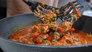 Такое вкусное МЯСО ПО-КАВКАЗСКИ хоть каждый день готовь и с разными гарнирами подавай!.mp4