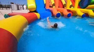 Катаемся на водных горках, полный Экстрим!