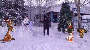 Иванов Николай  - Включите, пожалуйста, снег

первый клип флагман студии SHARABORIN INC