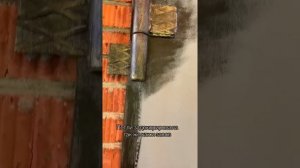 Как перекрасить дверь. Новая жизнь старой металлической двери