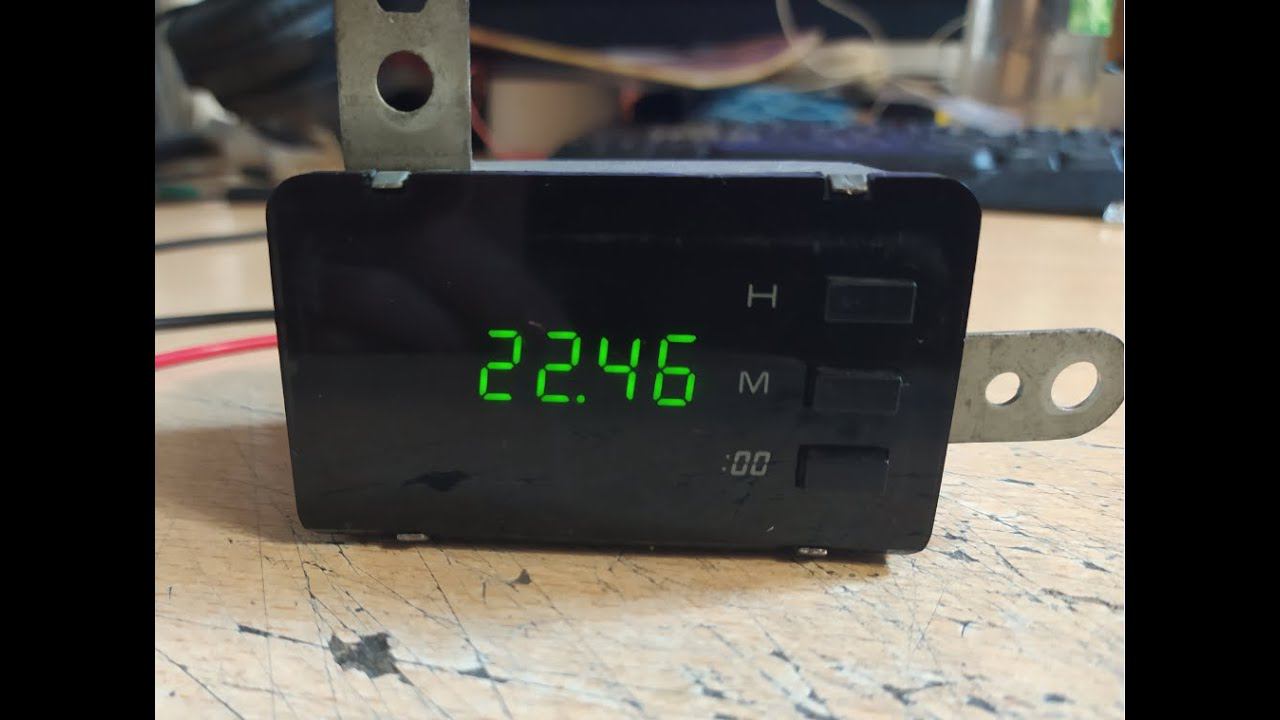 Toyota Land Cruiser 80 часы дорестайл смотреть онлайн