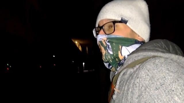 Pentacon 6 + Cinestill 800t смотреть онлайн